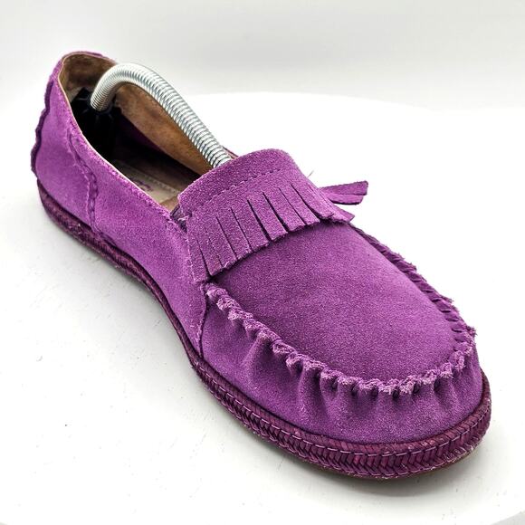 Fringe Embellished UGG Australia Purple Moccasins - Size 6 - Picture 2 of 6